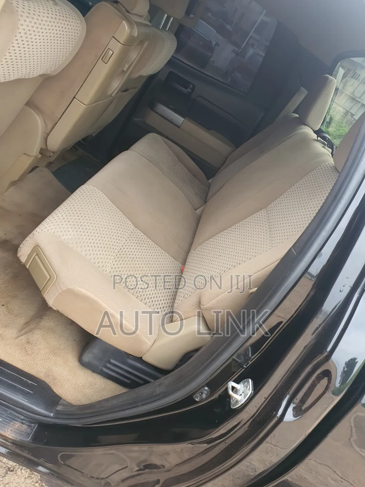 Toyota Tundra 2011 Black