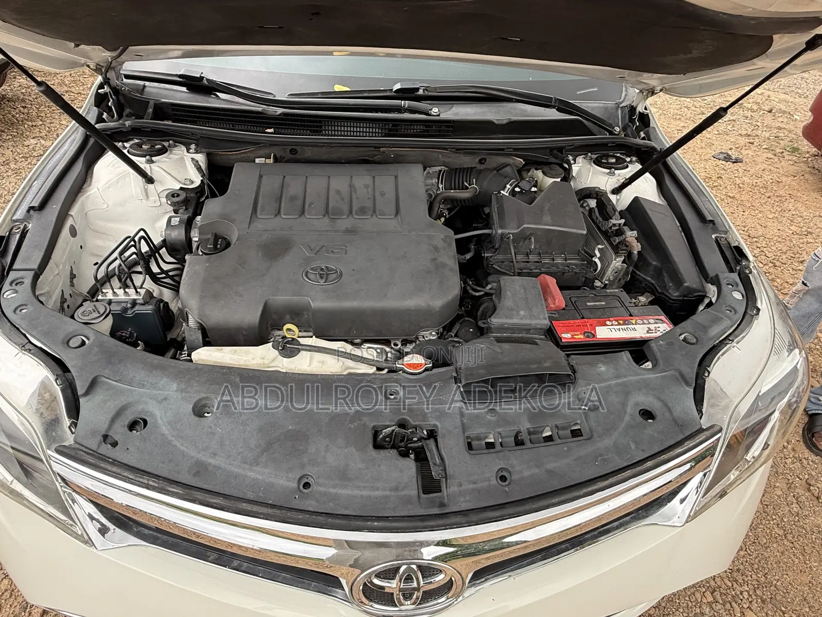 Toyota Avalon XLE FWDSedan (3.6L 6cyl 6A) 2016 White