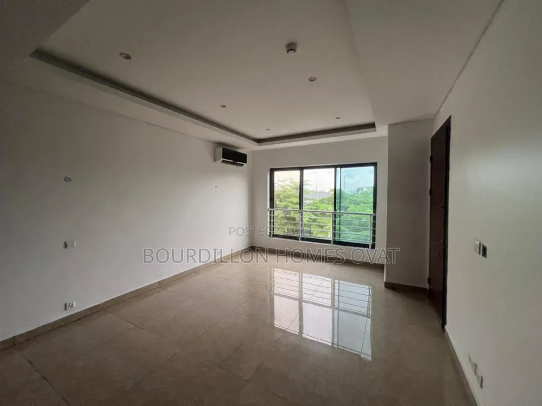 5bdrm Maisonette in Banana Island Lagos for rent