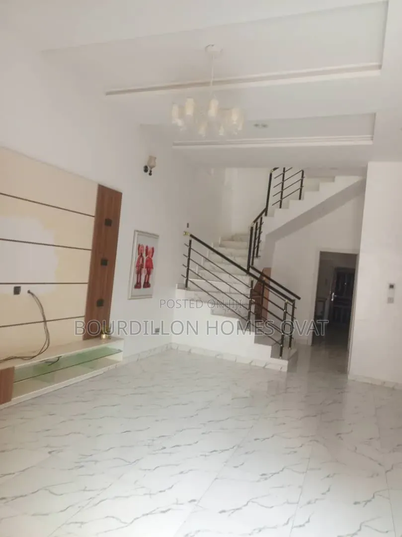 4bdrm Duplex in Orchid Lekki Lagos for rent