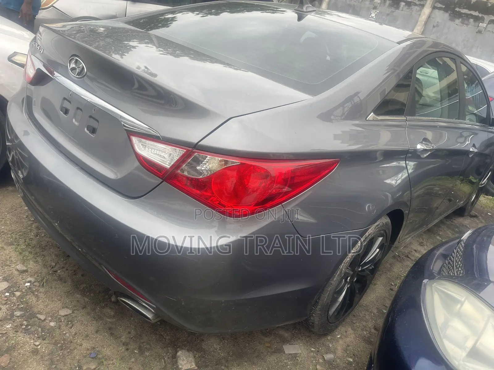 Hyundai Sonata Limited 2.0T Sedan (2.0L 4cyl 6A) 2011 Gray