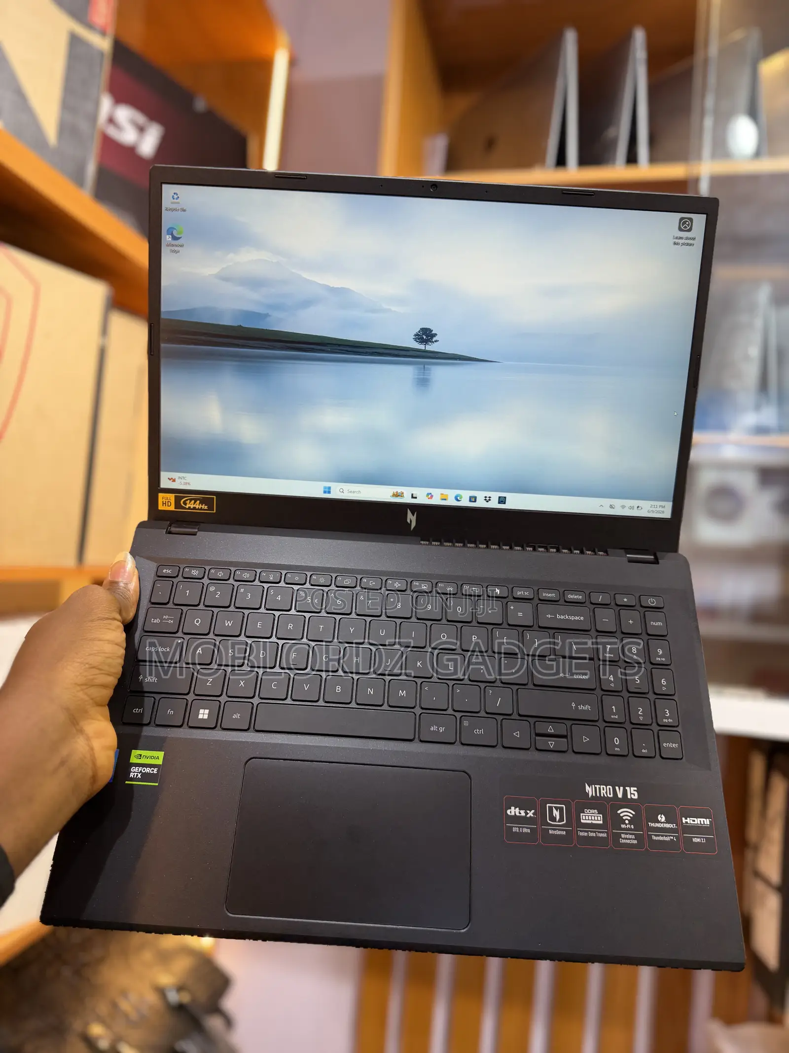 Laptop Acer Nitro V 15 16GB Intel Core i7 SSD 512GB