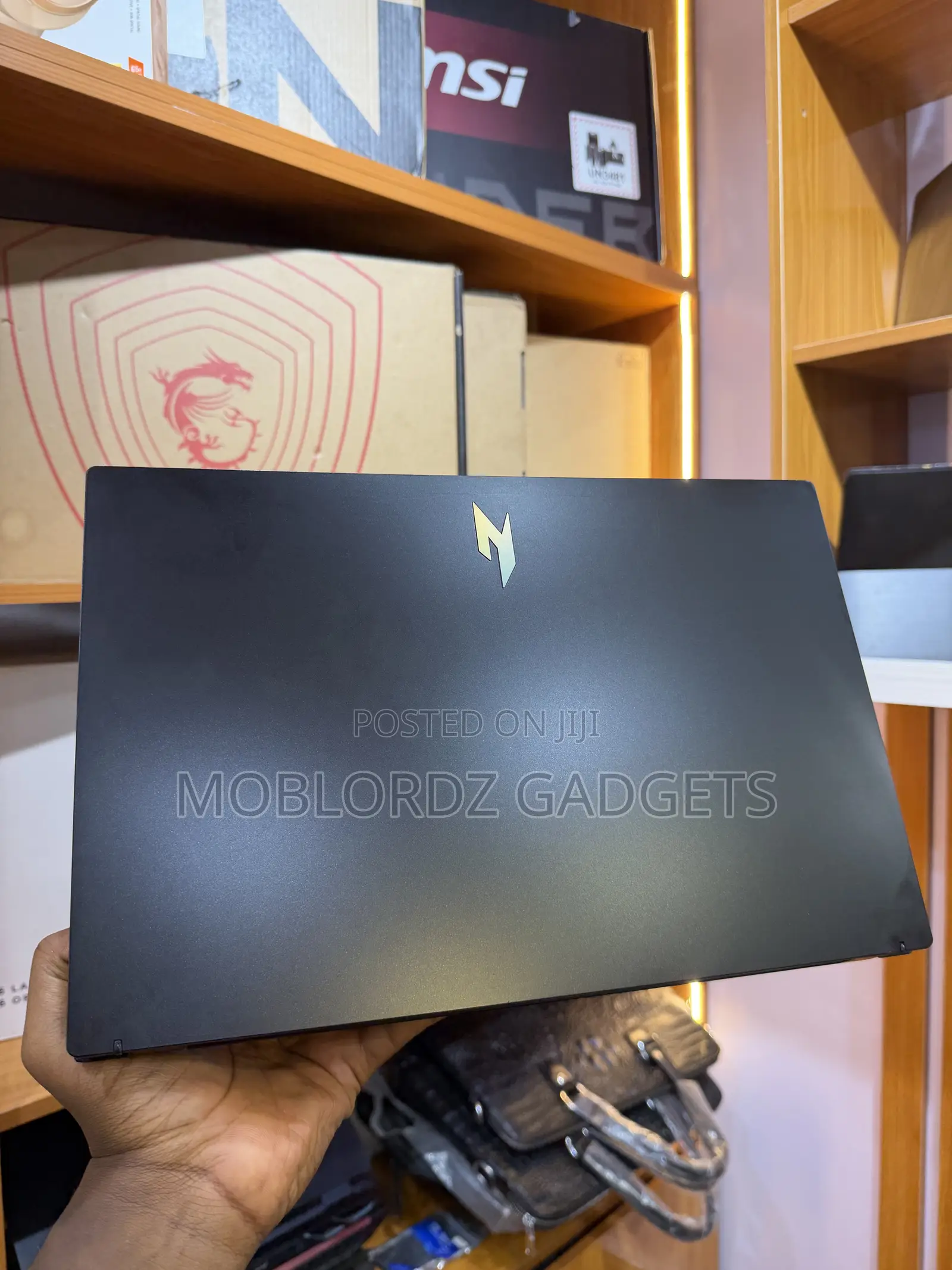 Laptop Acer Nitro V 15 16GB Intel Core i7 SSD 512GB