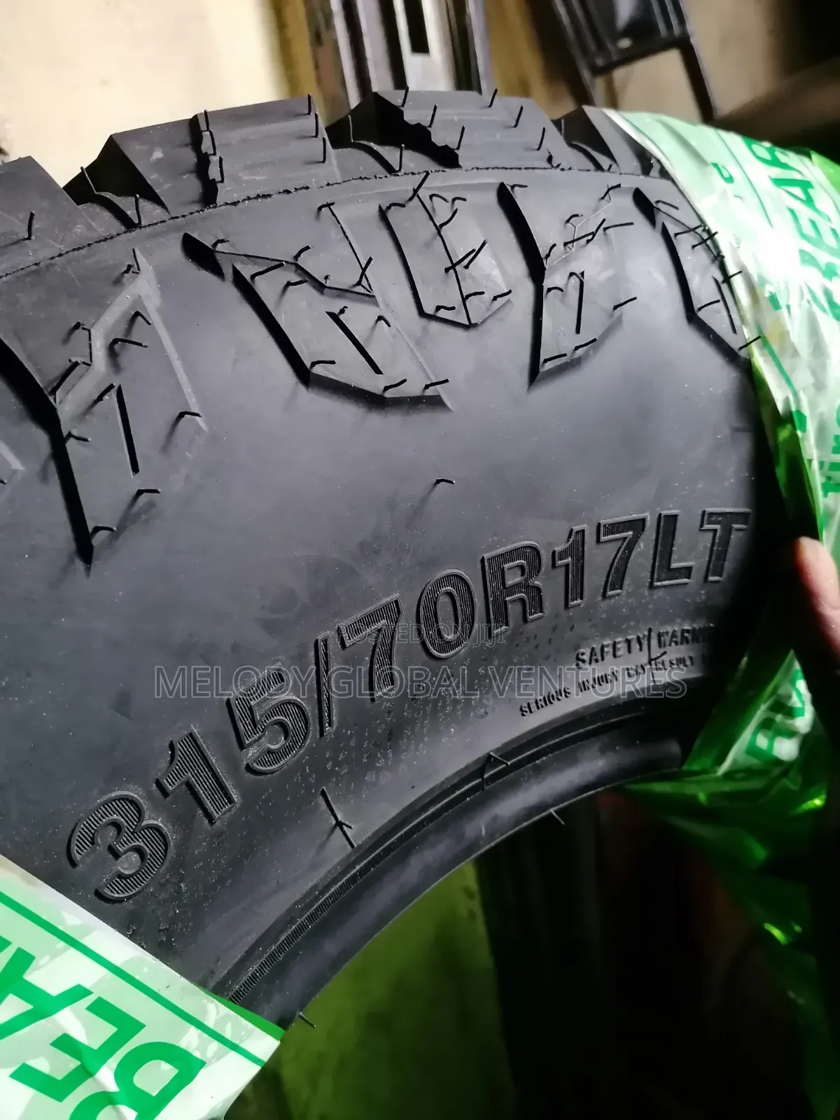 315/70r17 Tyres/ Quality High Performance Tires