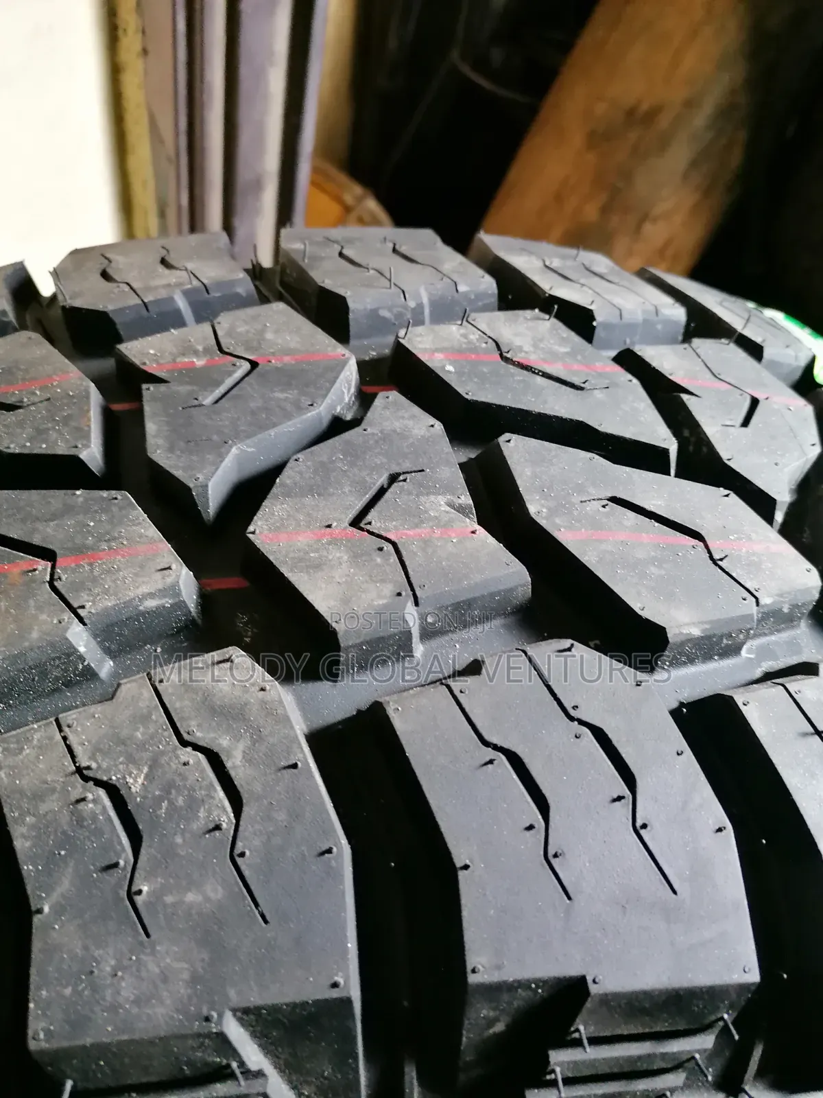 315/70r17 Tyres/ Quality High Performance Tires