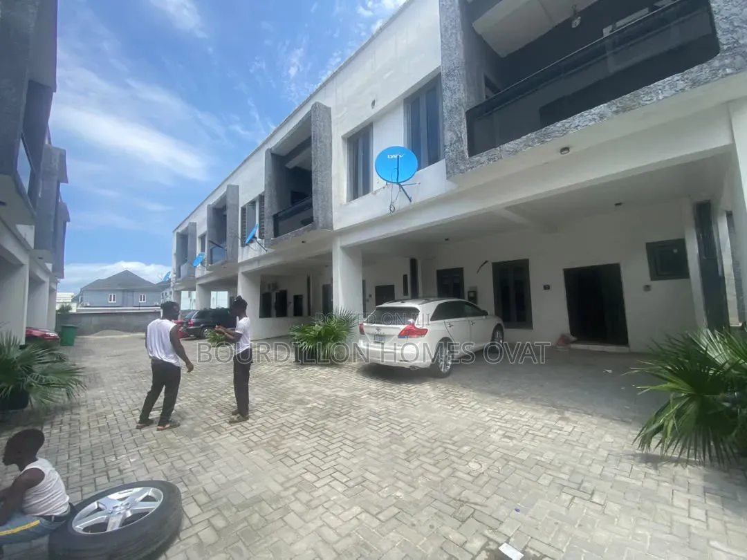 4bdrm Duplex in Orchid Lekki Lagos for sale