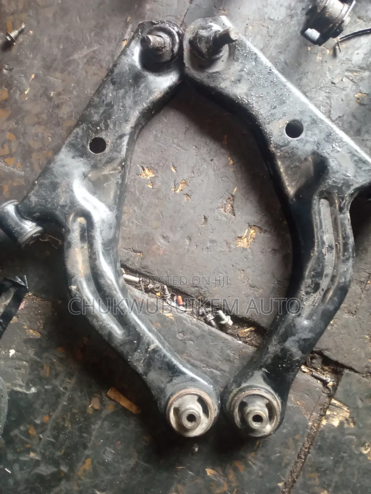 Lower Arm for Ford Escape 2003-2010