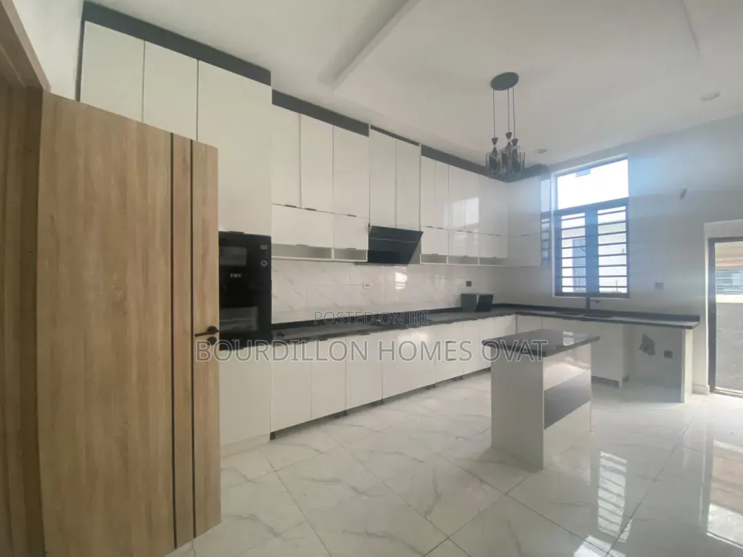 5bdrm Duplex in Orchid Lekki Lagos for sale