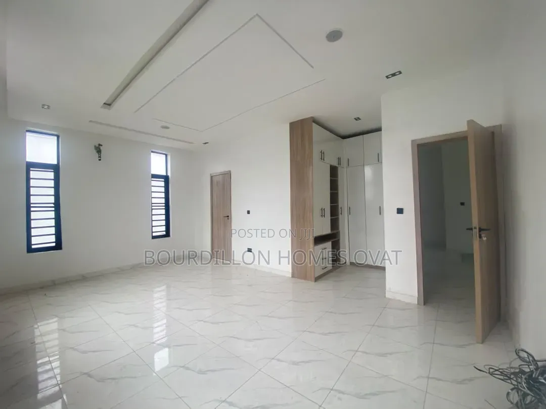 5bdrm Duplex in Orchid Lekki Lagos for sale