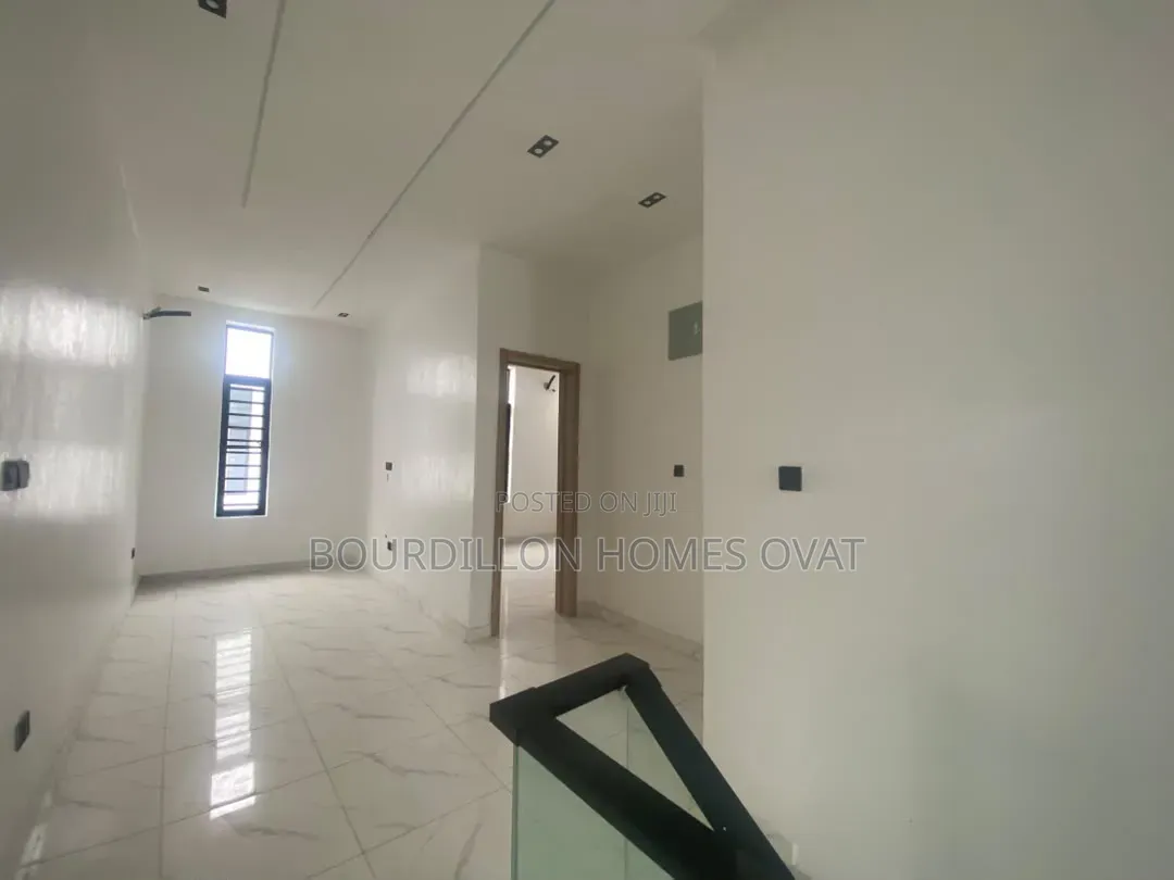 5bdrm Duplex in Orchid Lekki Lagos for sale