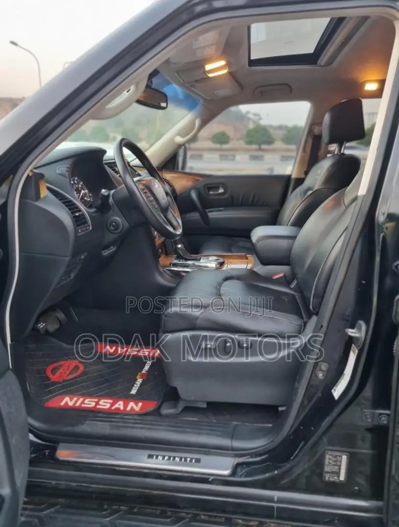 Infiniti QX56 2013 Black