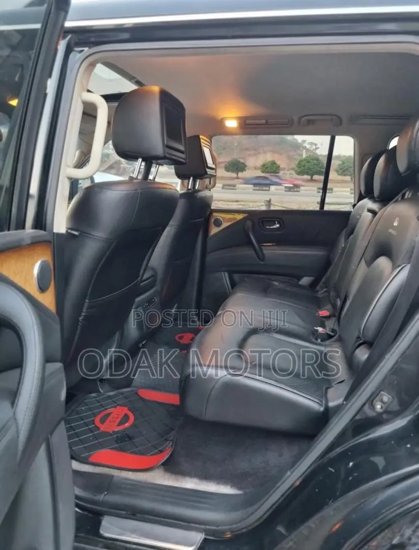 Infiniti QX56 2013 Black