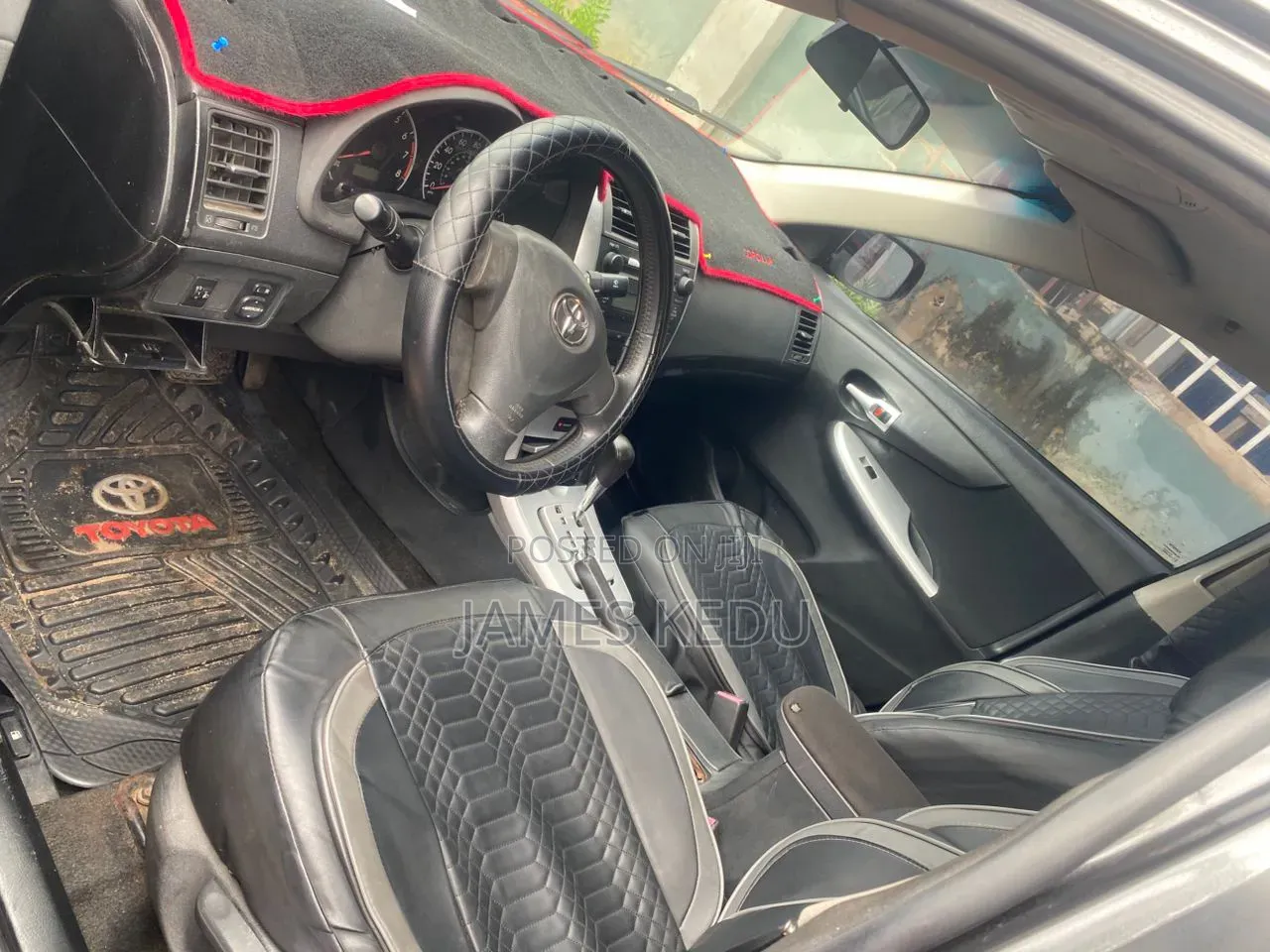 Toyota Corolla 2009 Gray