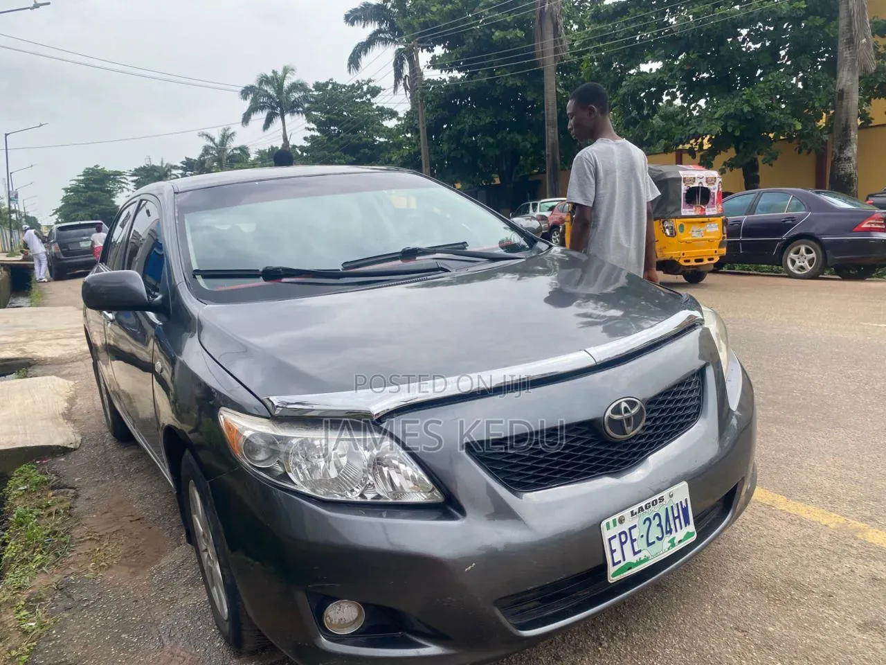 Toyota Corolla 2009 Gray