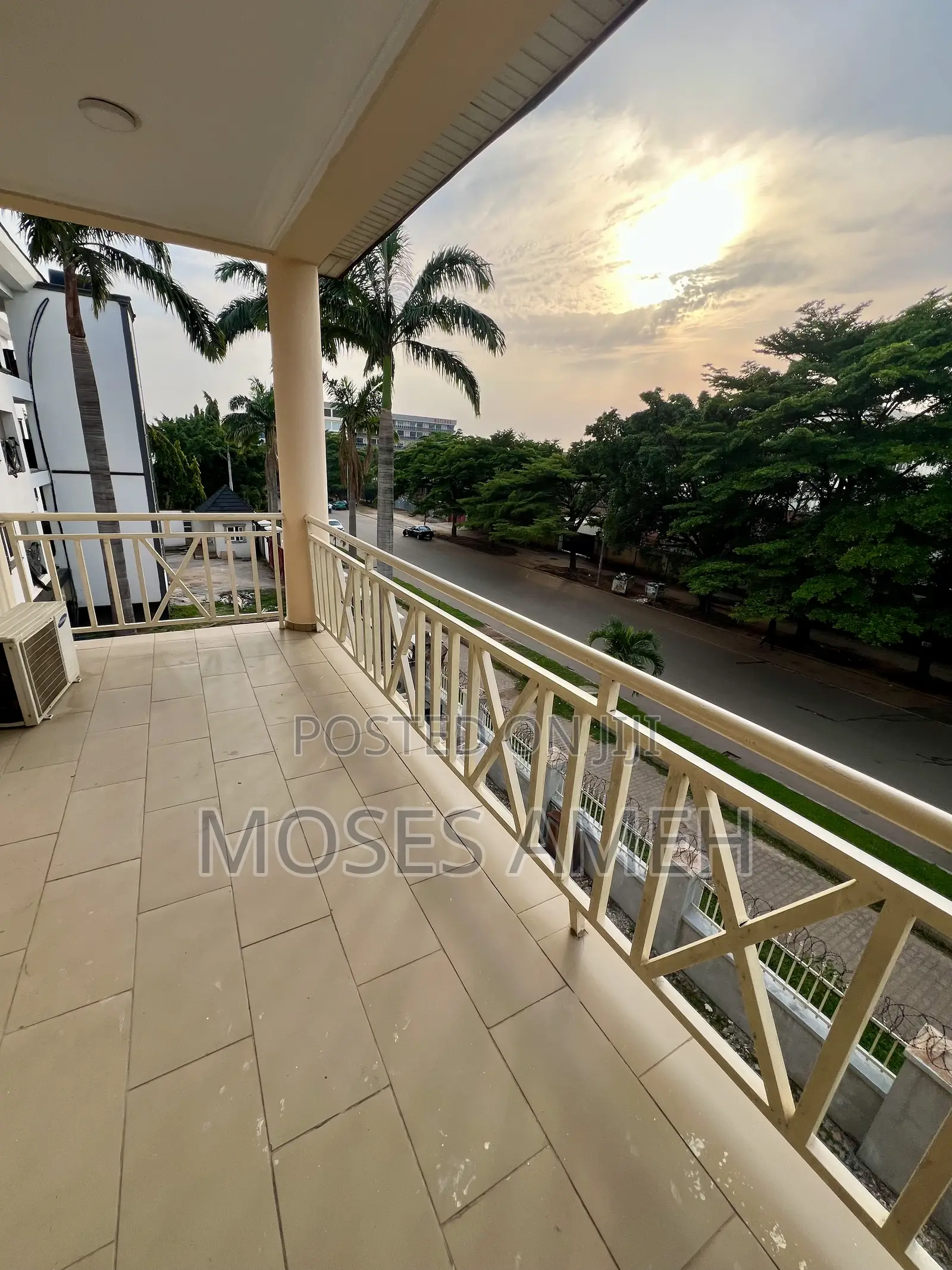 3bdrm Block of Flats in Jabi for rent
