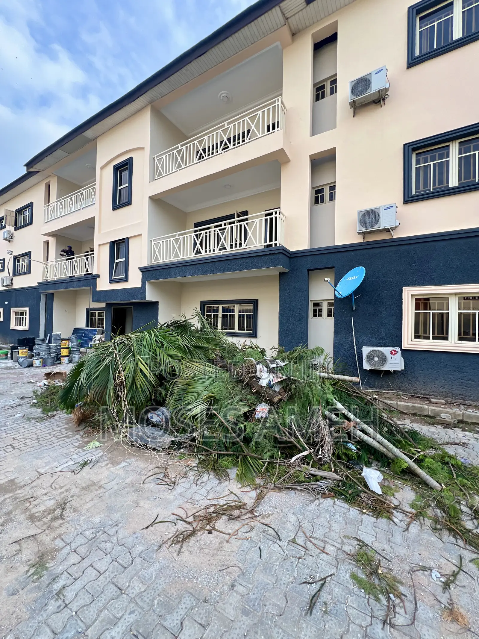 3bdrm Block of Flats in Jabi for rent