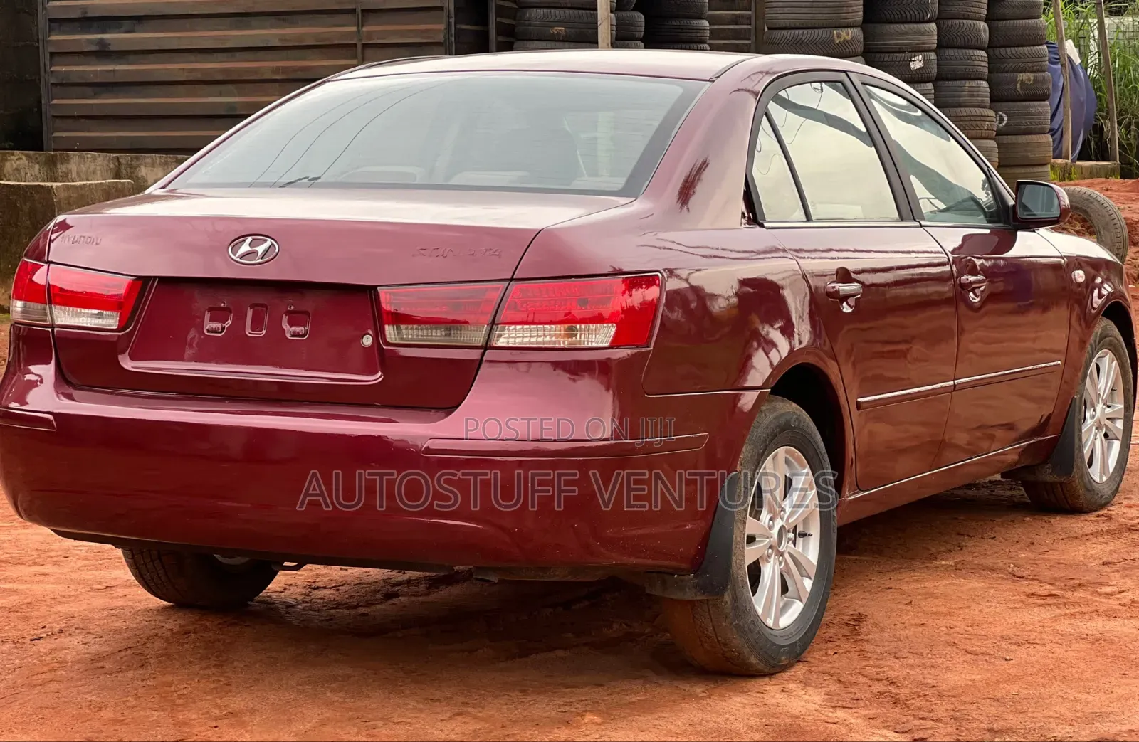 Hyundai Sonata 2009 Red