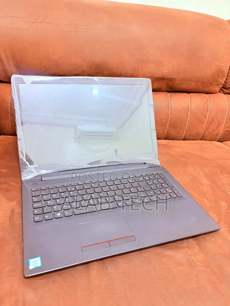 Laptop Lenovo V110 4GB Intel Core i5 HDD 320GB
