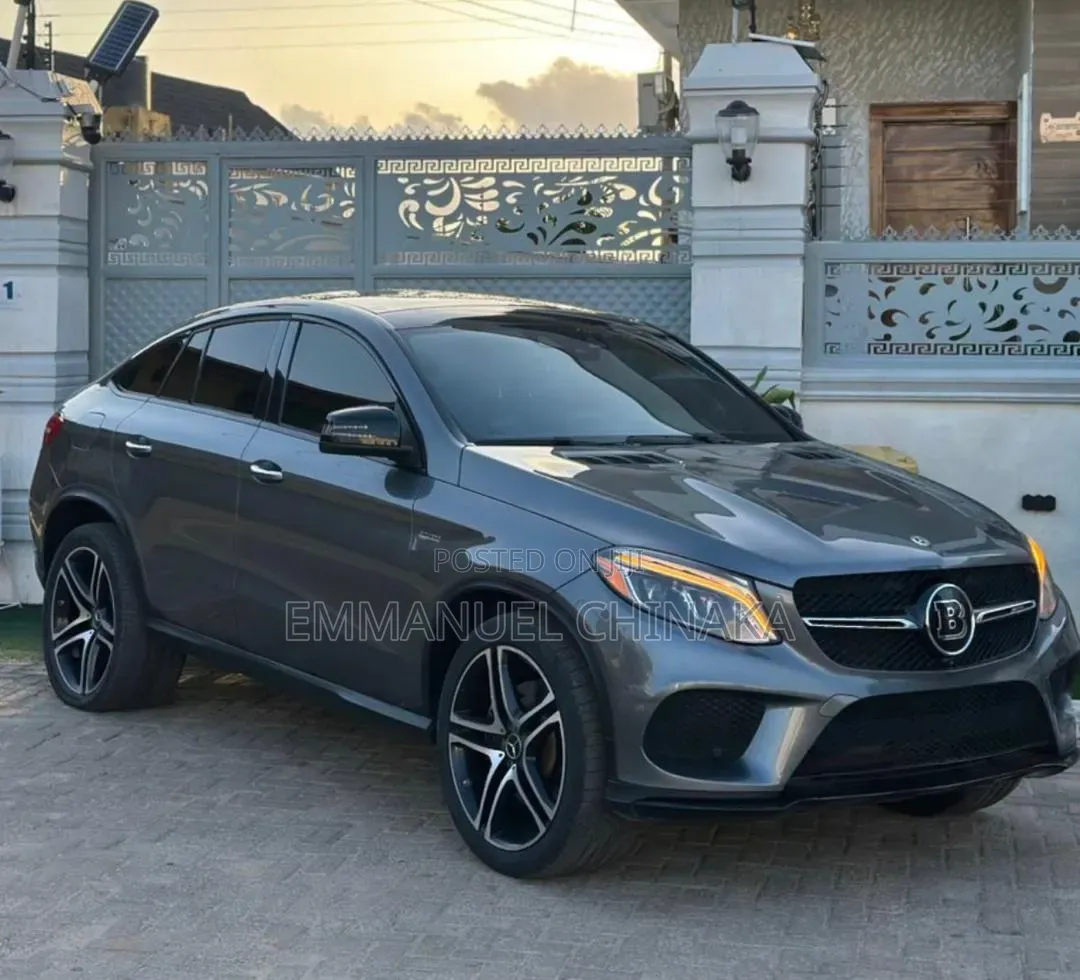 Mercedes-Benz GLE-Class 2019 Gray