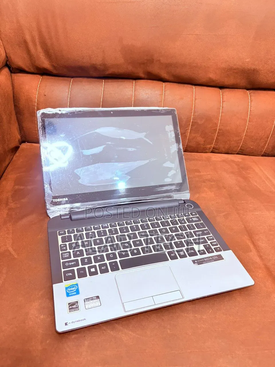 Laptop Toshiba Satellite C850 4GB Intel HDD 250GB
