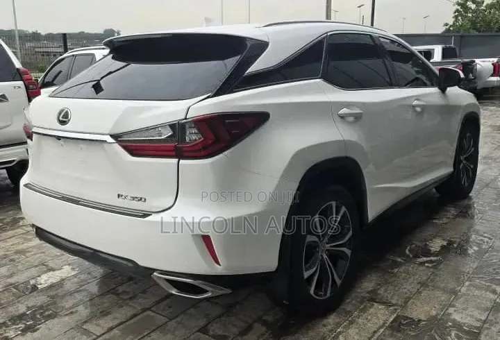 Lexus RX 350 AWD 2017 White