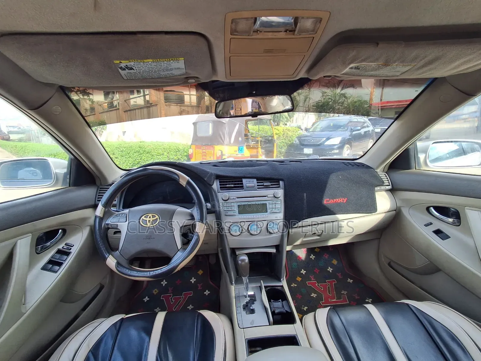 Toyota Camry LE 4dr Sedan (2.4L 4cyl 5A) 2008 Gold