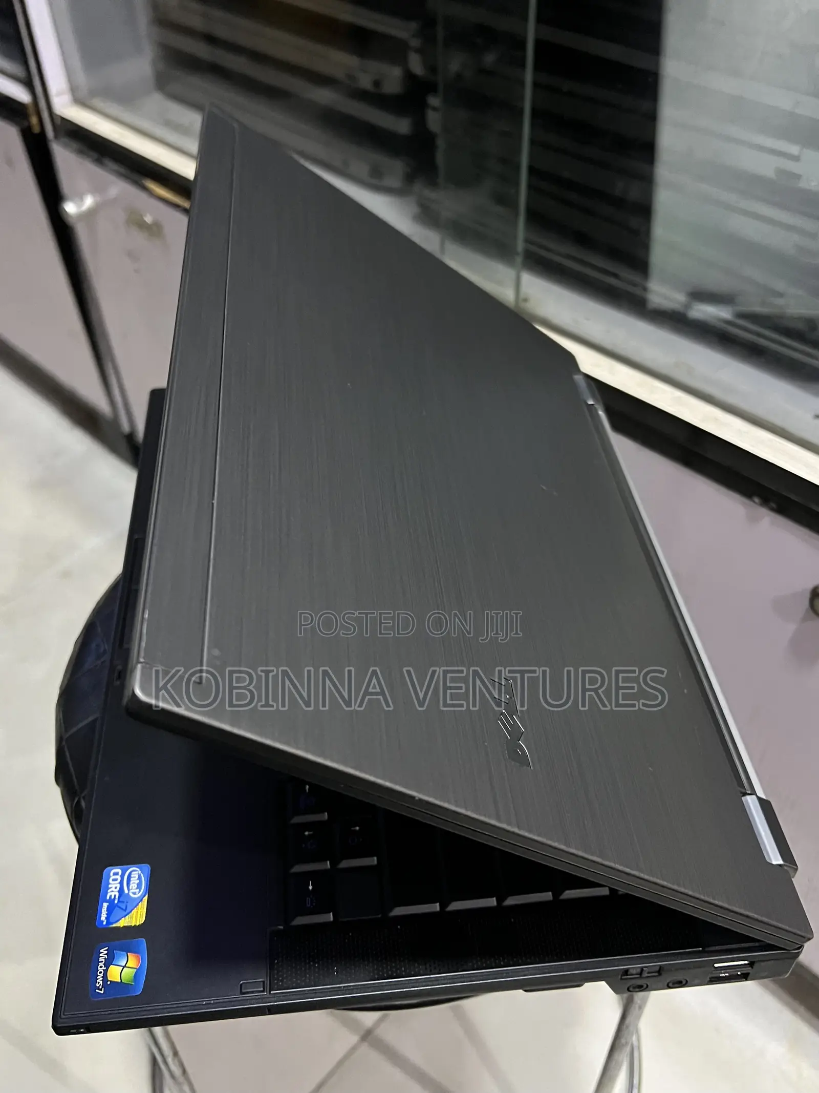 Laptop Dell Latitude E6410 4GB Intel Core i7 HDD 320GB