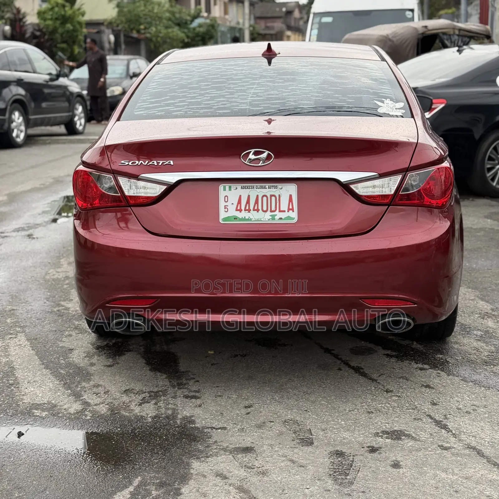 Hyundai Sonata SE Sedan FWD (2.4L 4cyl 6A) 2012 Red