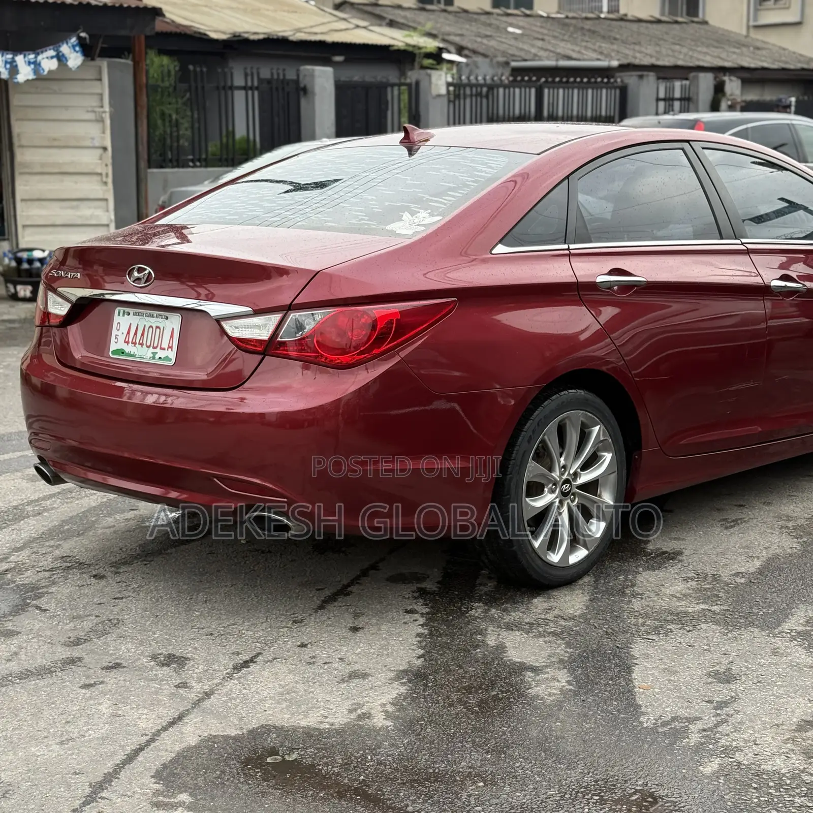 Hyundai Sonata SE Sedan FWD (2.4L 4cyl 6A) 2012 Red