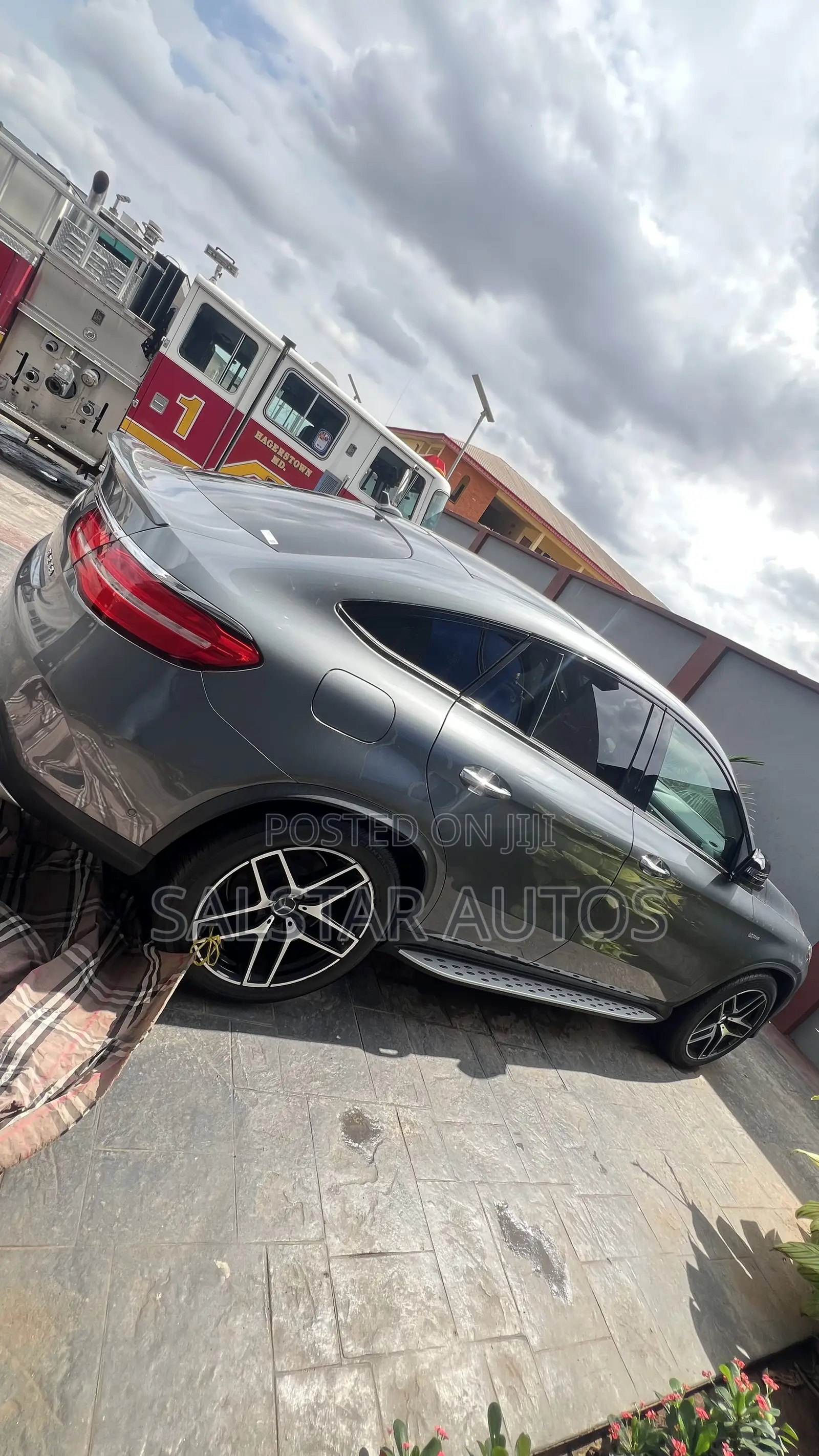 Mercedes-Benz GLE-Class AMG GLE 43 4MATIC 2019 Gray