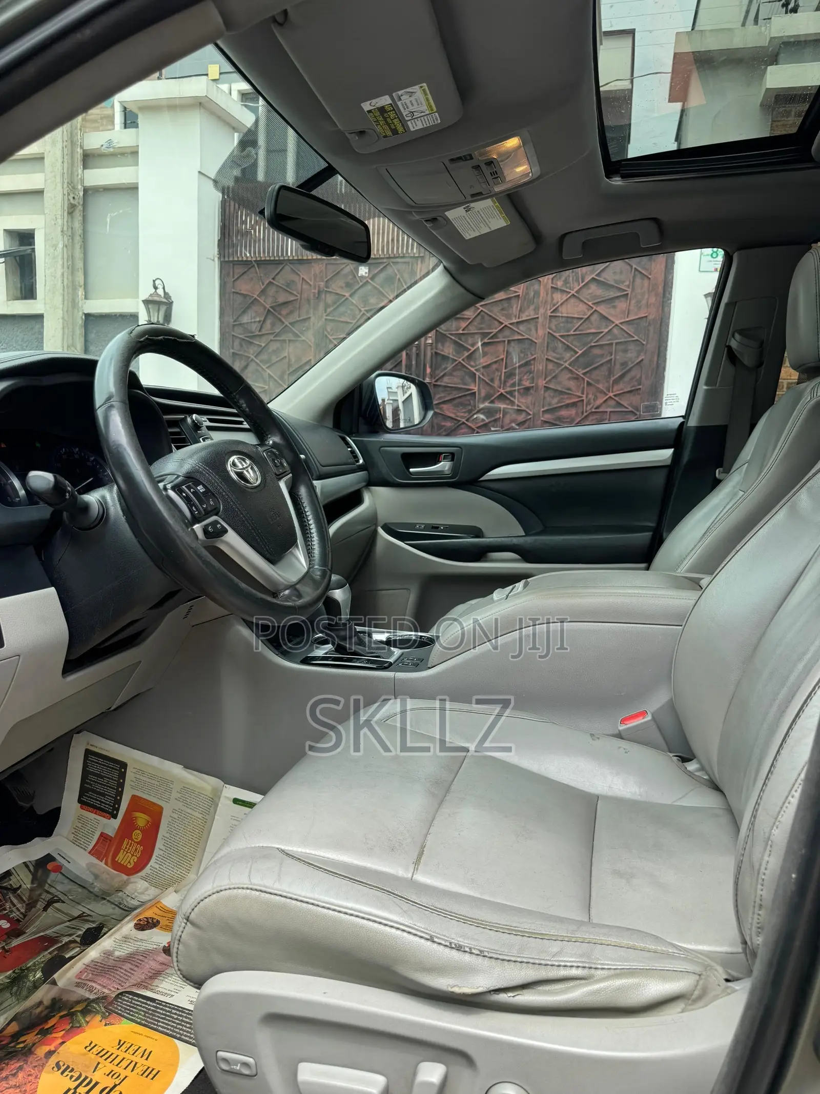 Toyota Highlander XLE 4dr SUV (3.5L 6cyl 6A) 2015 Gray