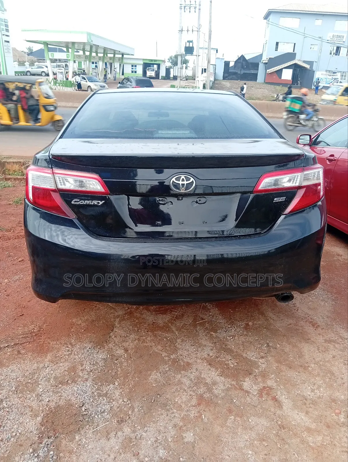 Toyota Camry SE 4dr Sedan (2.5L 4cyl 6A) 2013 Black