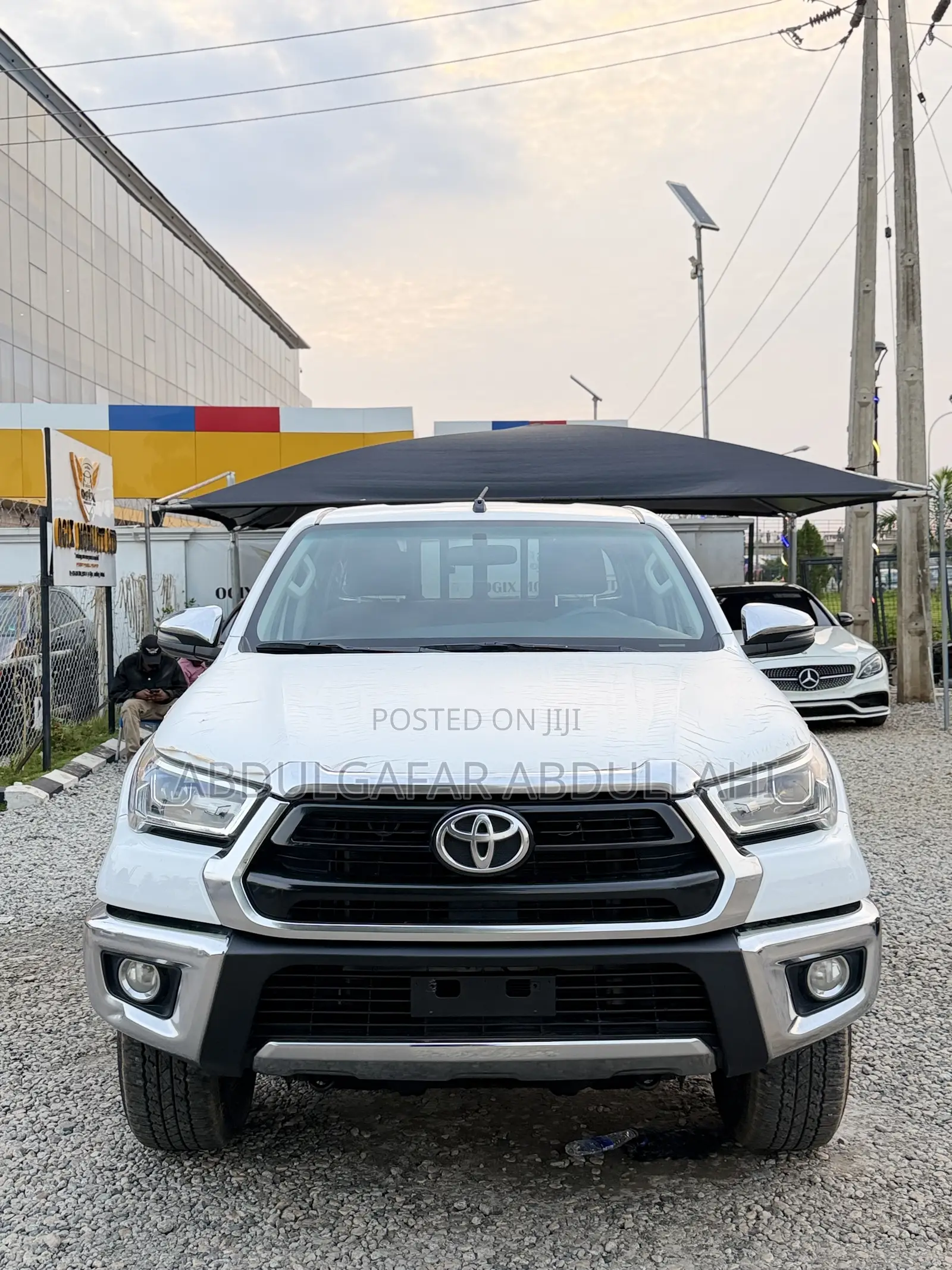 Toyota Hilux 2024 White