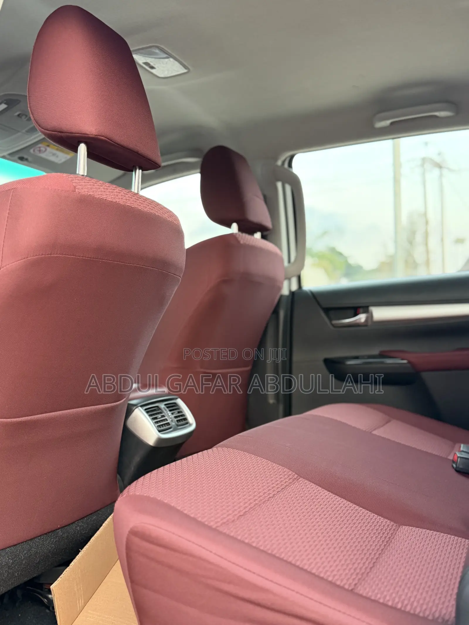 Toyota Hilux 2024 White