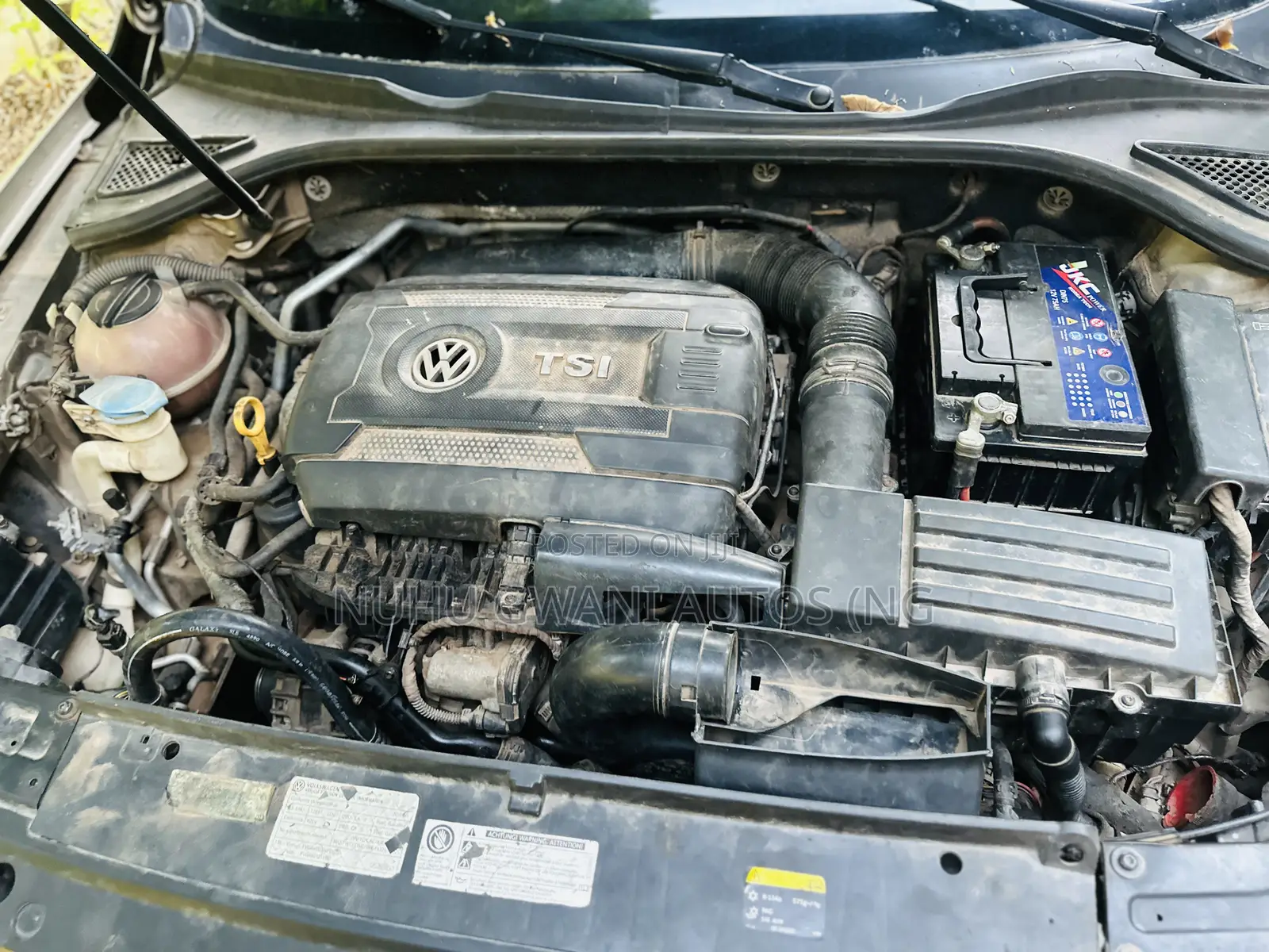 Volkswagen Passat 2015 Gold