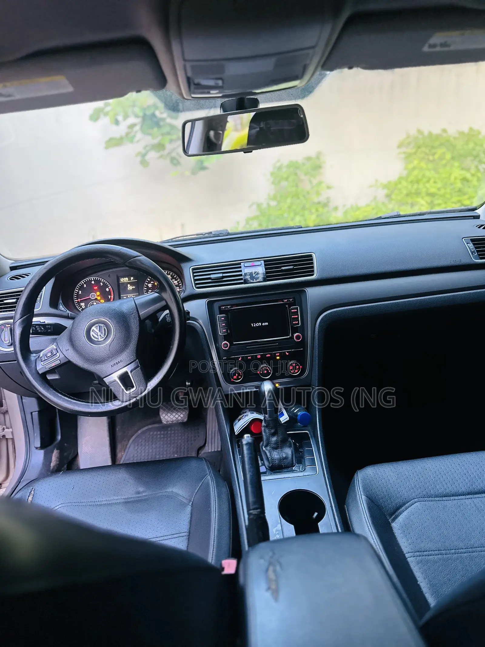 Volkswagen Passat 2015 Gold