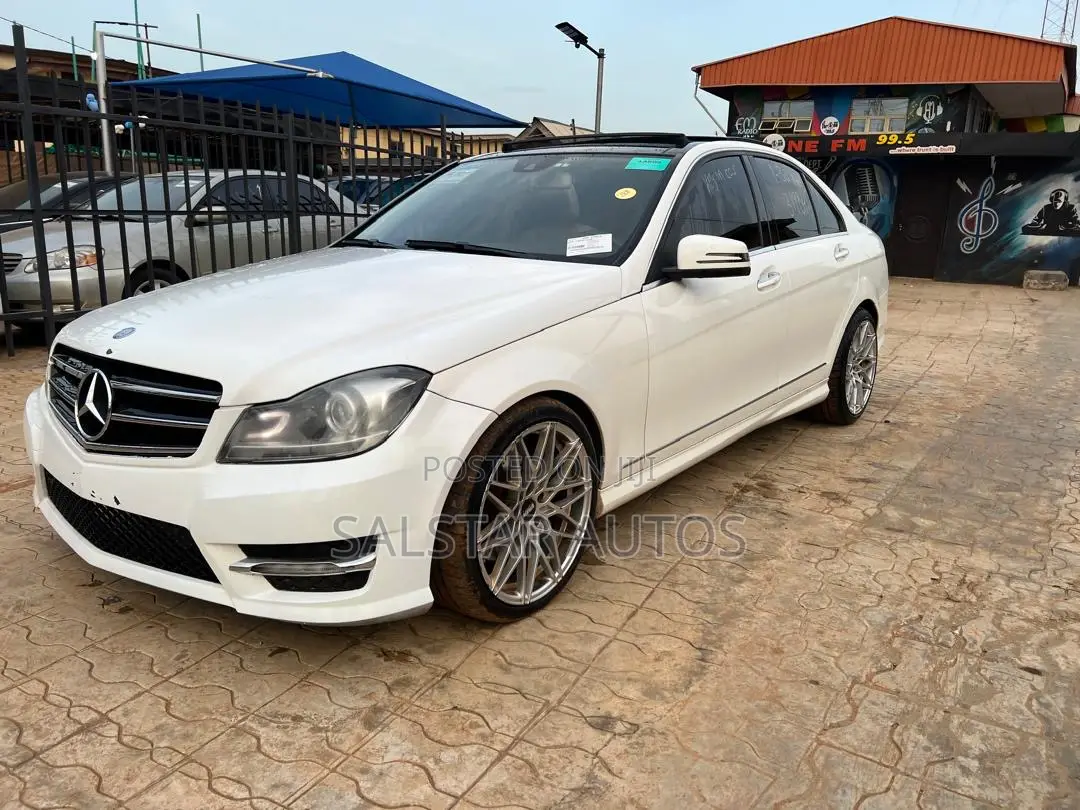 Mercedes-Benz C300 2014 White