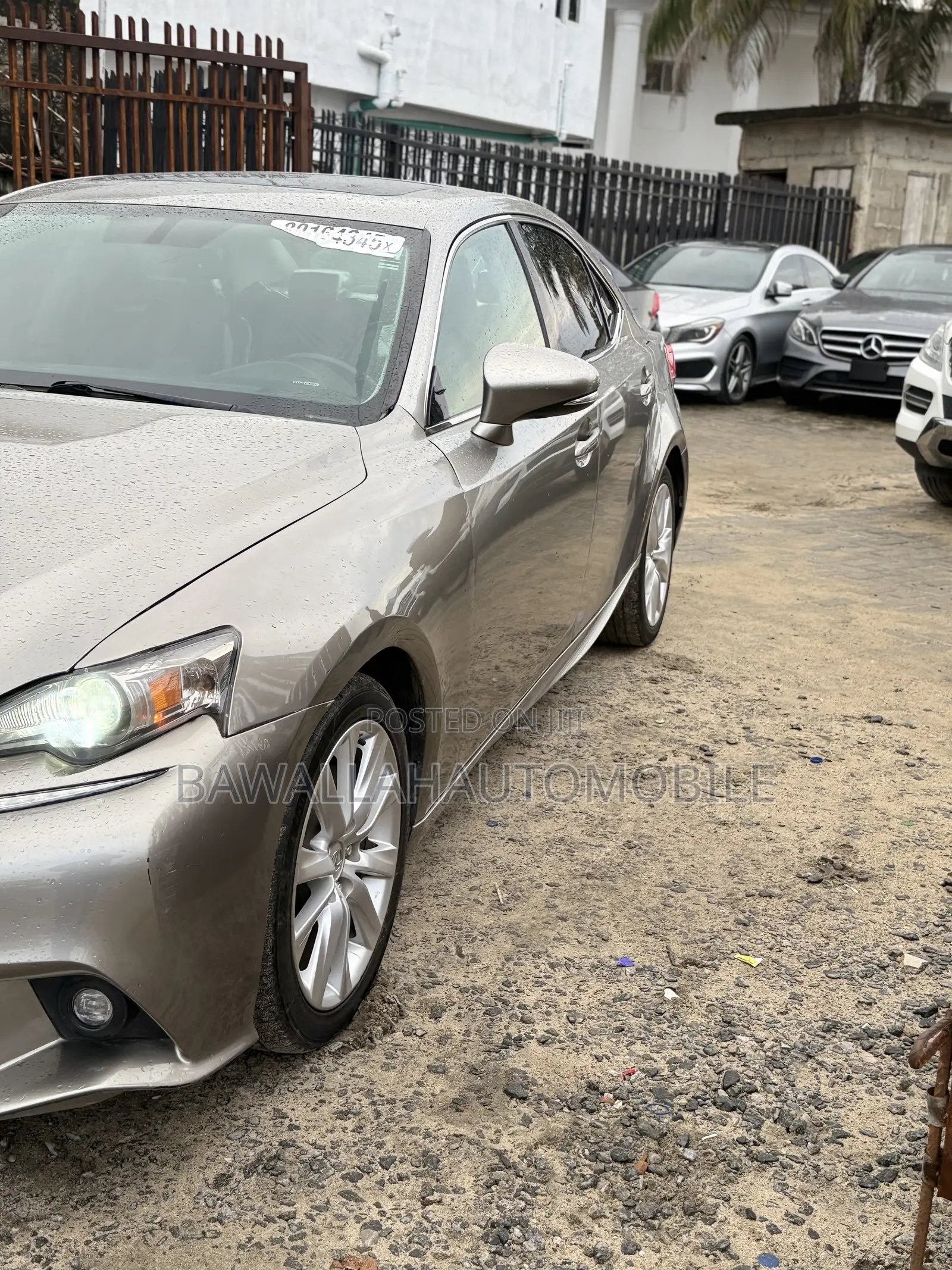 Lexus IS 250 2014 Gold