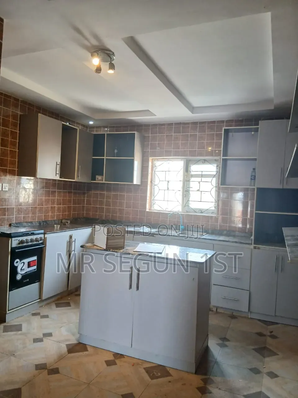 3bdrm Block of Flats in Akoto Estate, Ibadan for rent