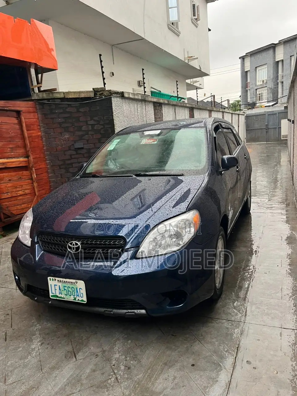 Toyota Matrix XR Hatchback FWD (1.8L 4cyl 4A) 2007 Blue