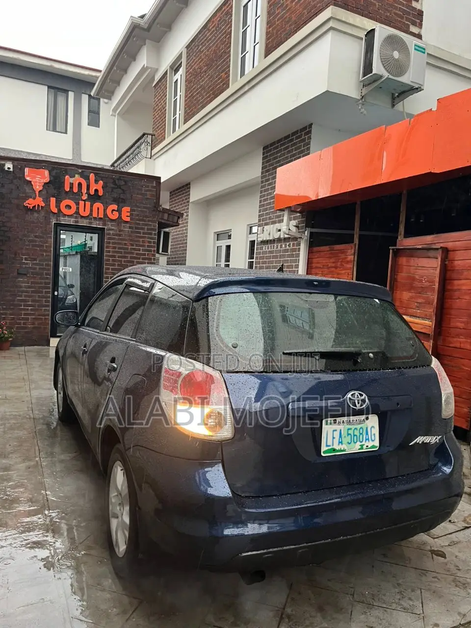 Toyota Matrix XR Hatchback FWD (1.8L 4cyl 4A) 2007 Blue
