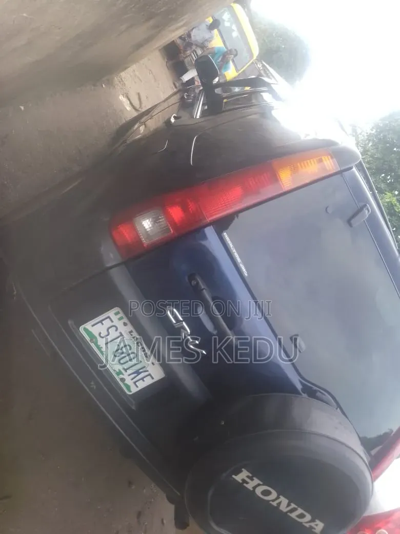 Honda CR-V 2005 Blue