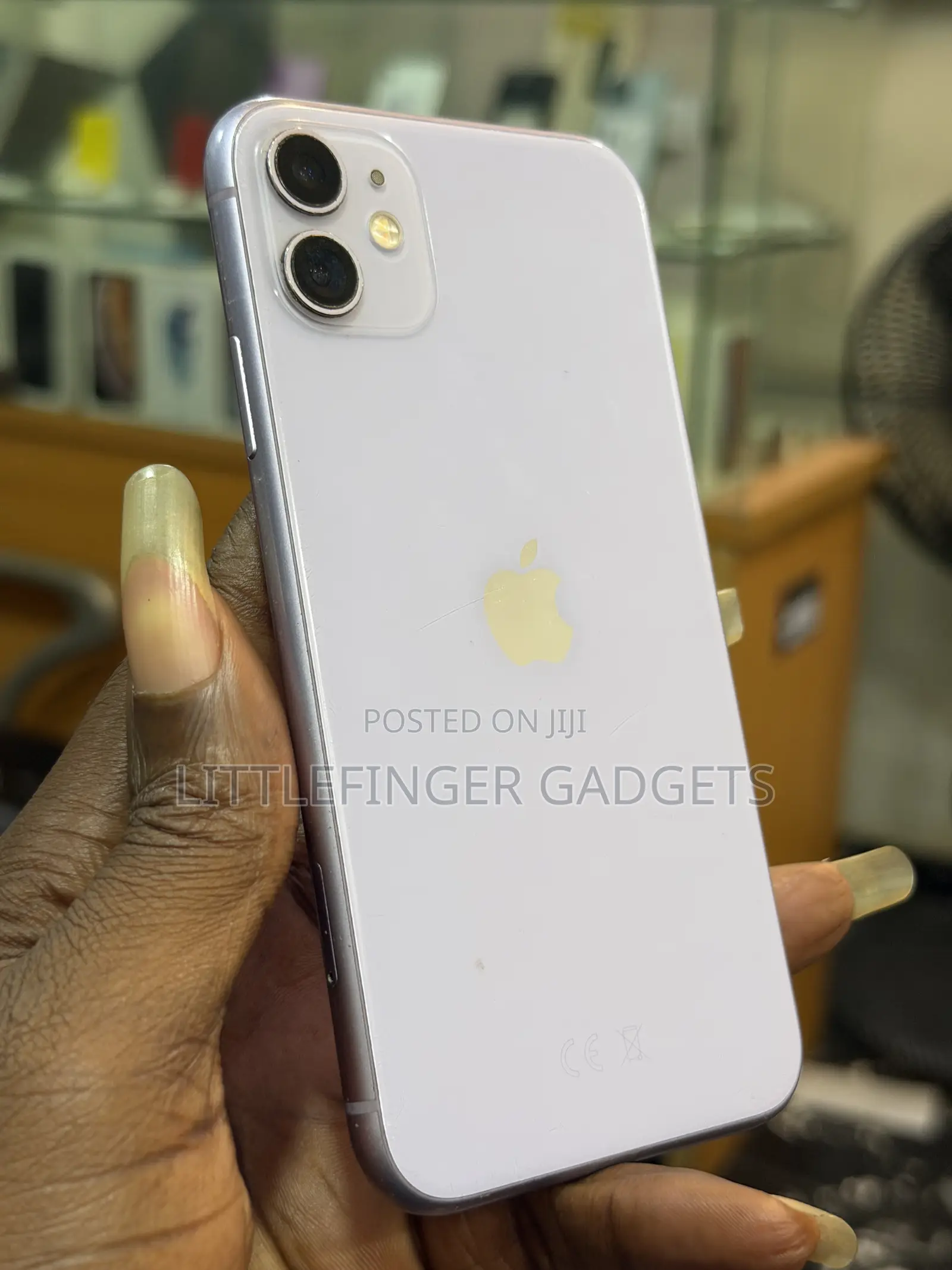 Apple iPhone 11 64 GB Purple