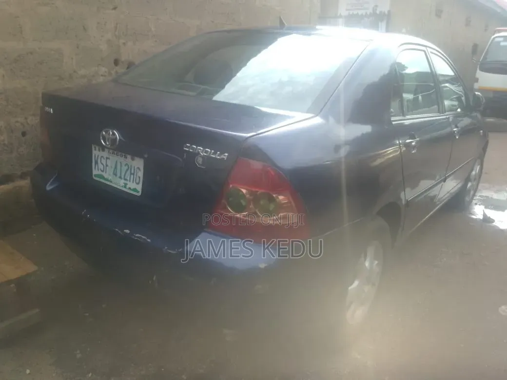 Toyota Corolla 2006 Gray