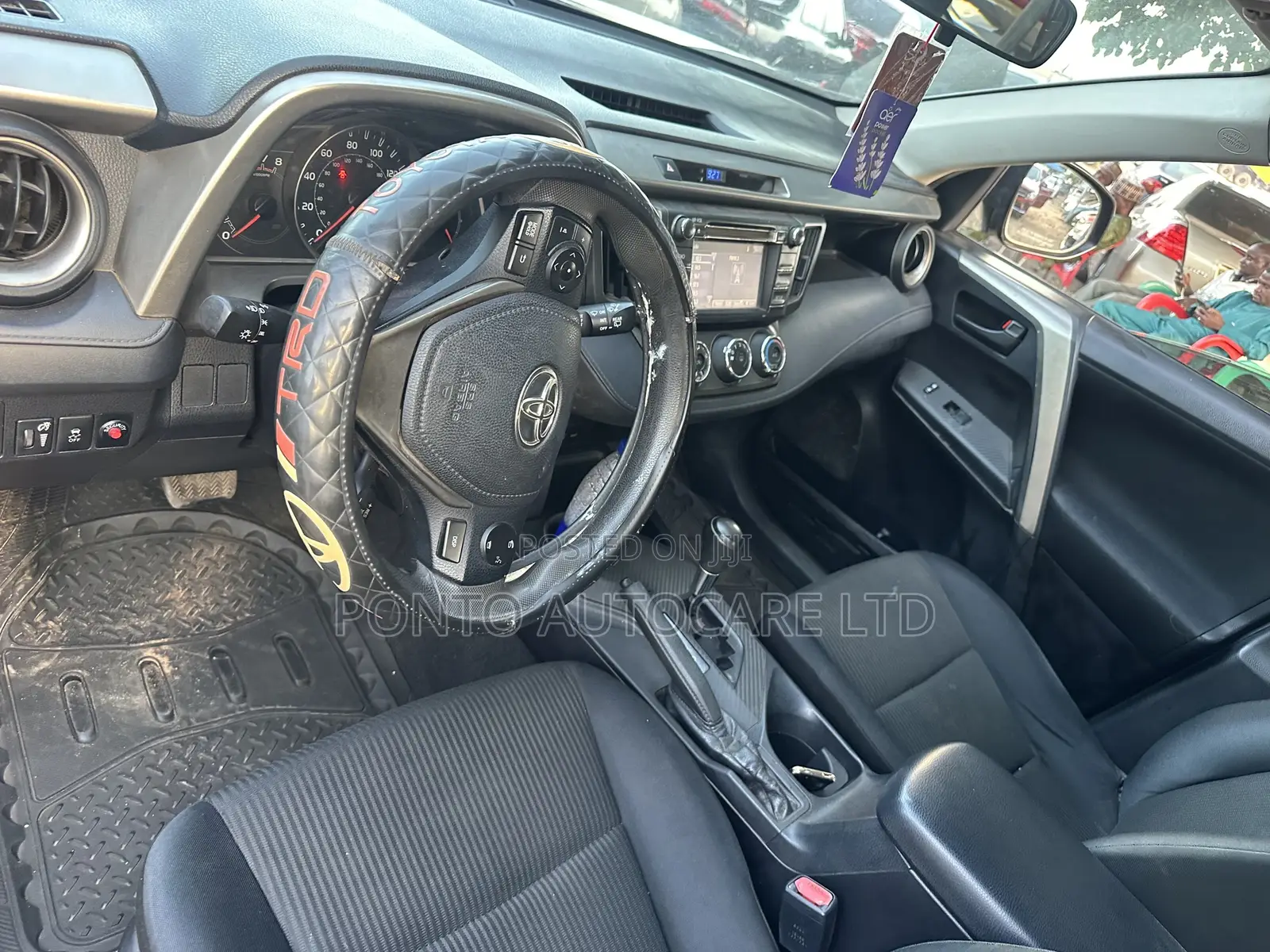 Toyota RAV4 LE 4dr SUV (2.5L 4cyl 6A) 2014 Black