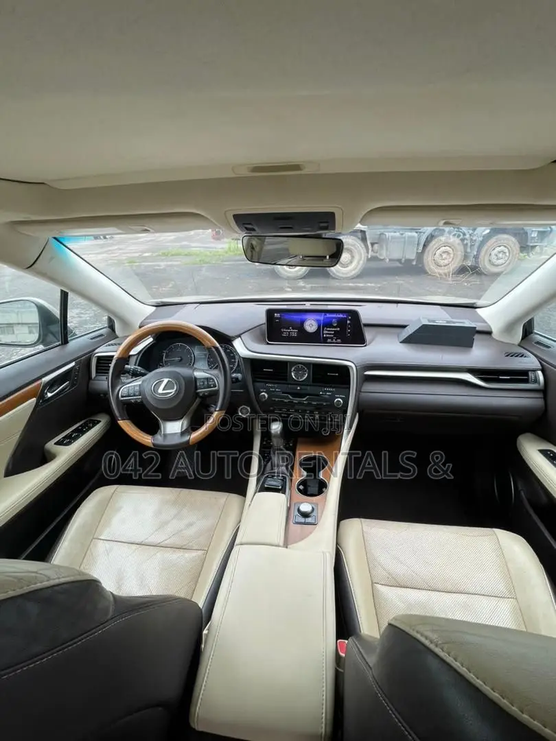 Lexus RX 2017 Gold