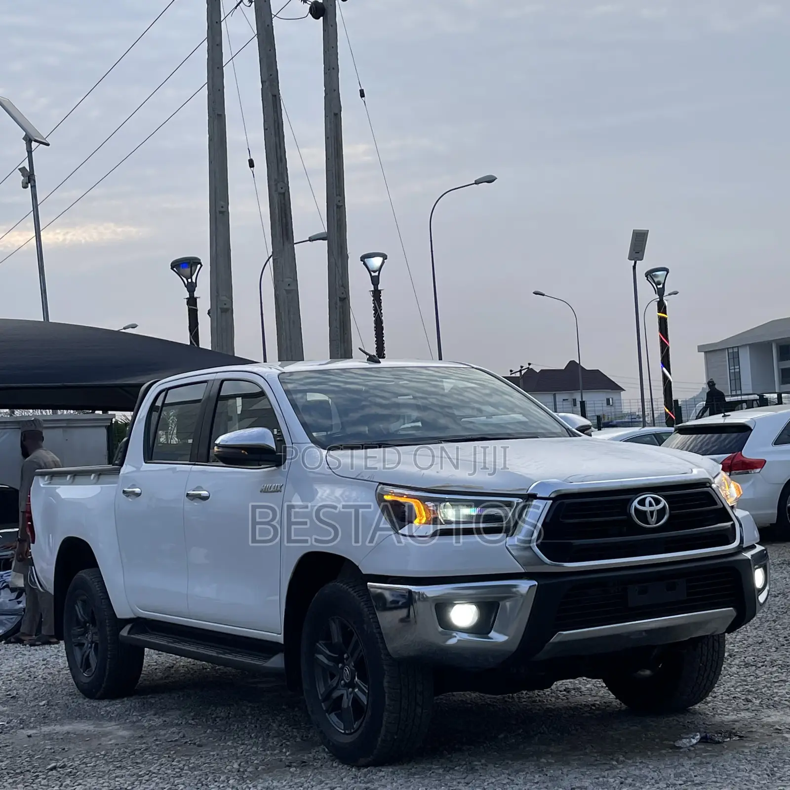 New Toyota Hilux 2025 White