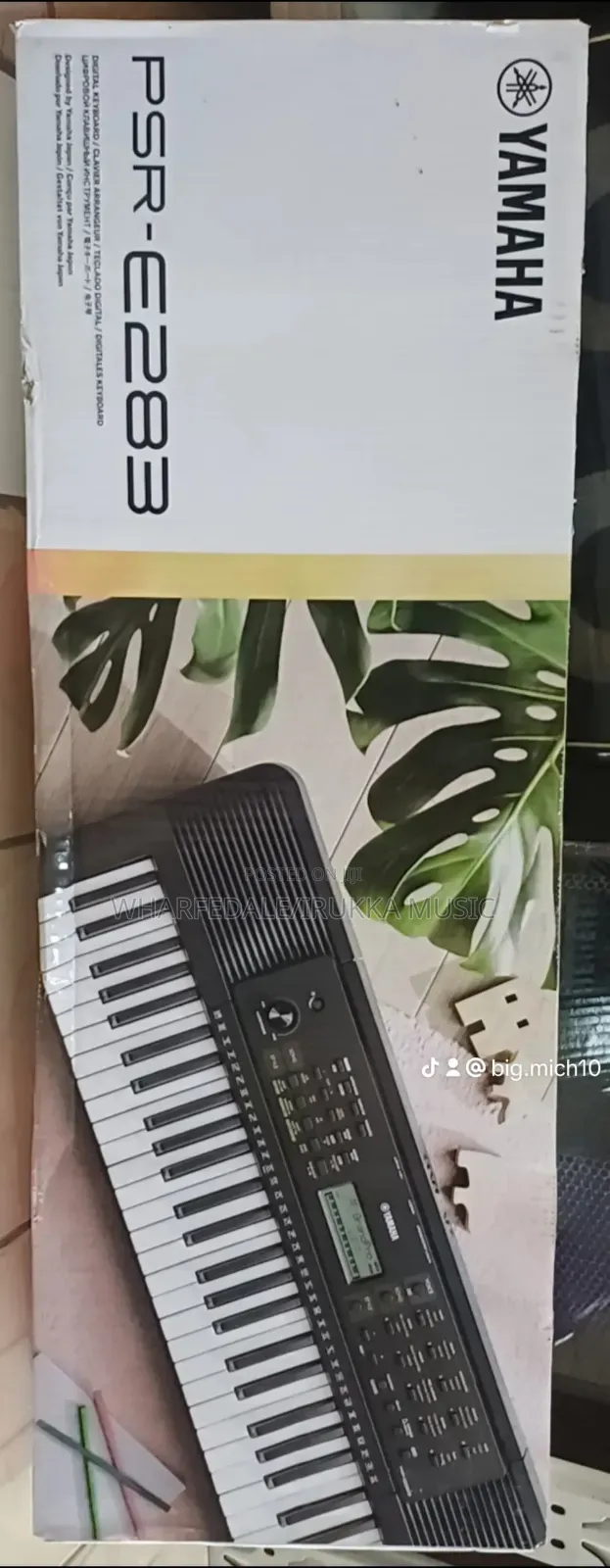 Yamaha PSR- E283 Keyboard