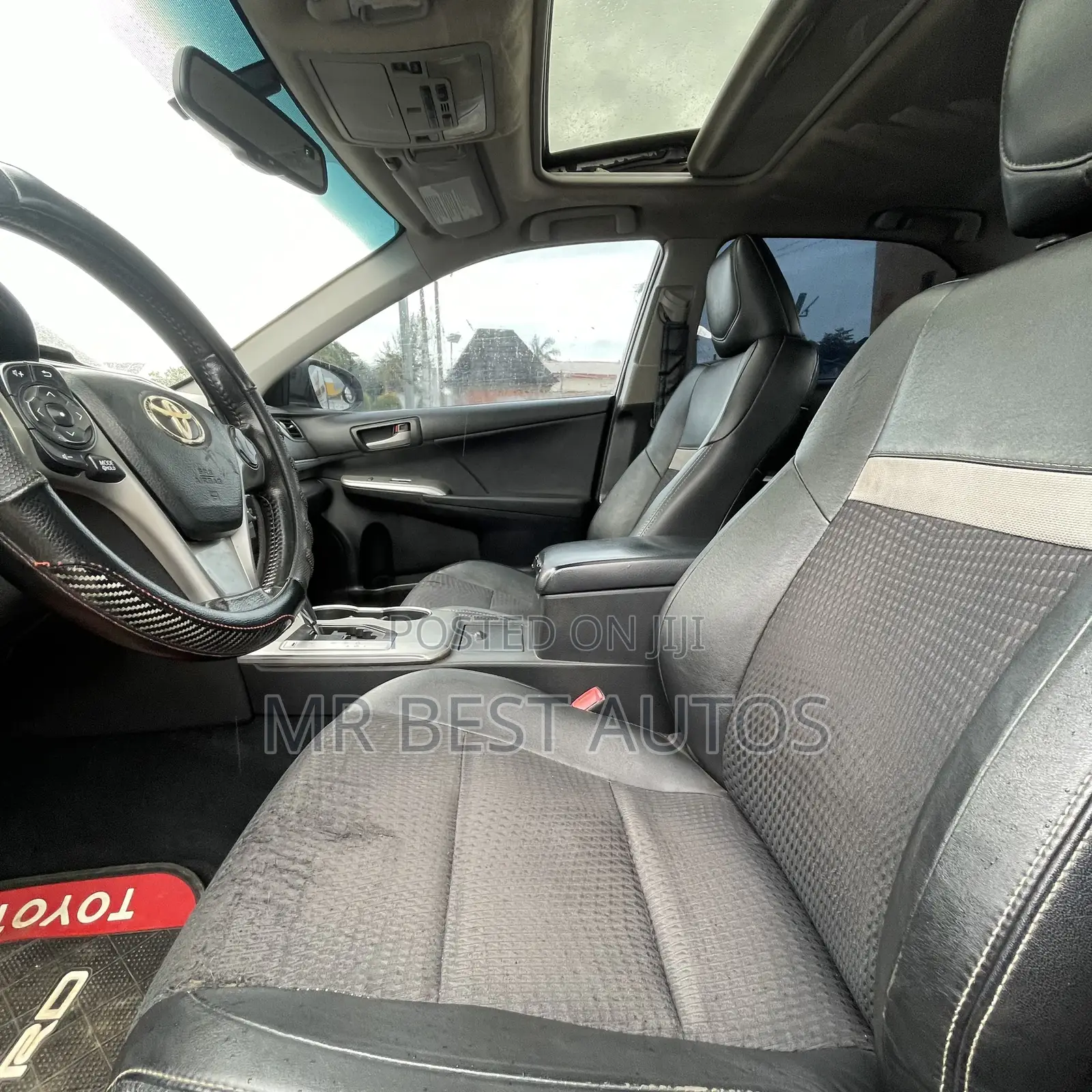 Toyota Camry SE V6 4dr Sedan (3.5L 6cyl 6A) 2013 Black