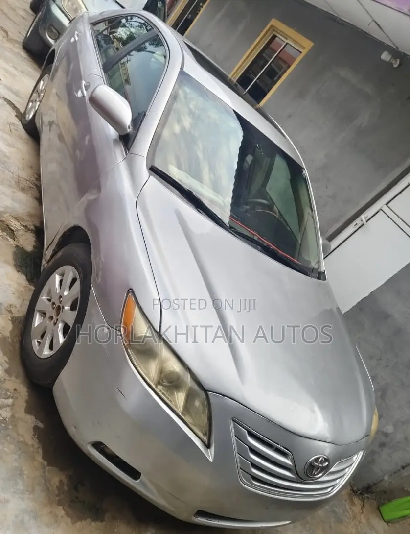 Toyota Camry LE V6 4dr Sedan (3.5L 6cyl 6AM) 2008 Silver